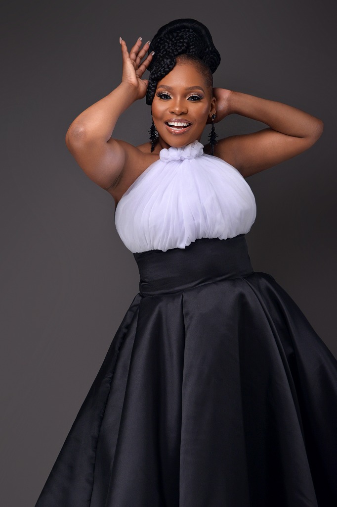 Nnunu Ramogotsi - Africa's Jewel performing Afro-Jazz music